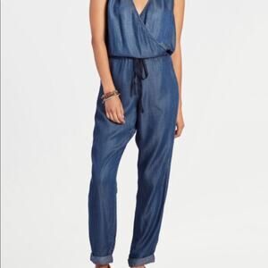 Lovestitch | Women's Minimalist Blue Tencel Sleeveless Jumpsuit Sz S